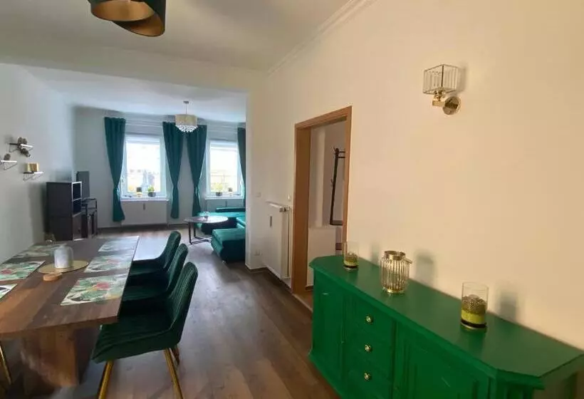 Bed and Breakfast Pension & Ferienwohnungen Schneidereit