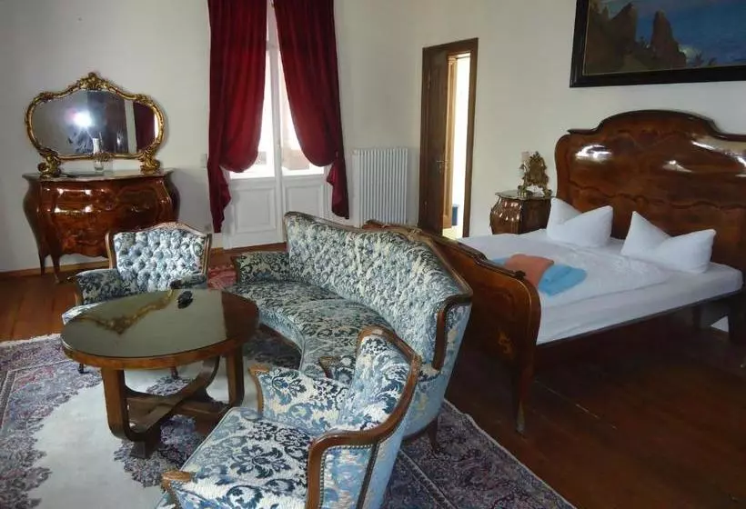 تختخواب و صبحانه Pp Pension Potsdam