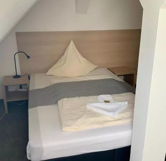 Bluhm S Hotel & Restaurant Am Markt