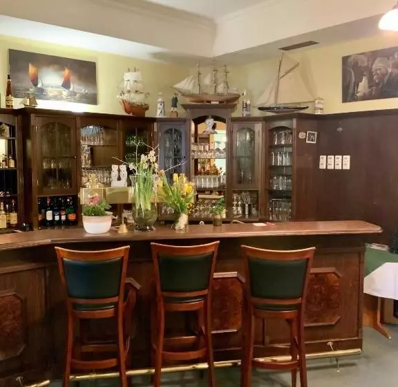 Bluhm S Hotel & Restaurant Am Markt