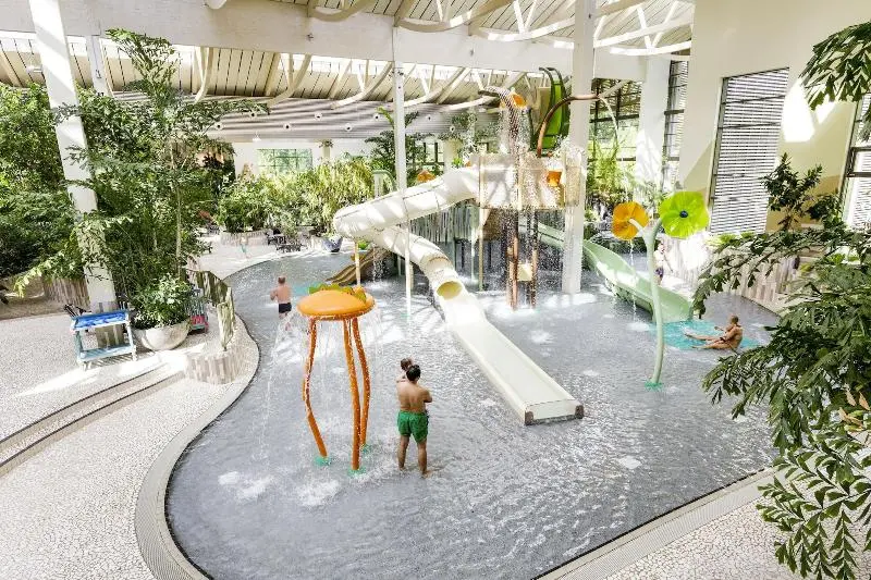 ホテル Center Parcs Park Bostalsee