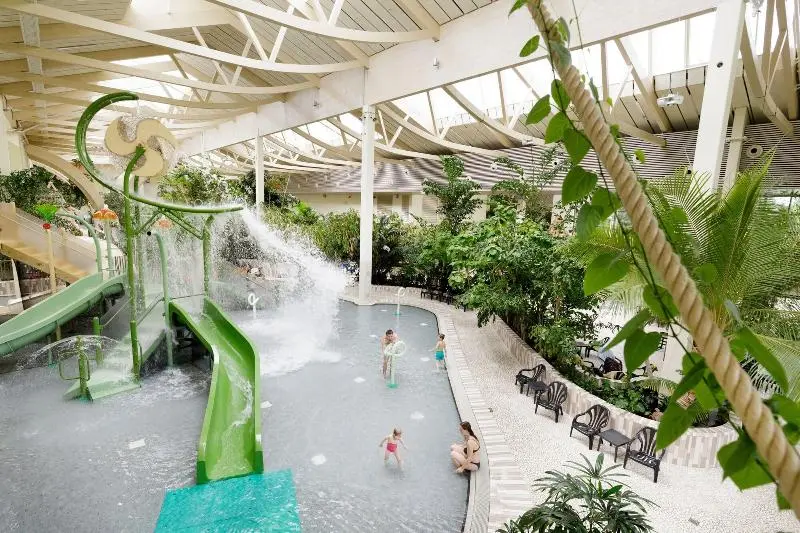 ホテル Center Parcs Park Bostalsee