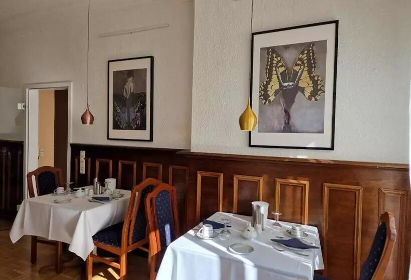 هتل Haus Bremen Garni