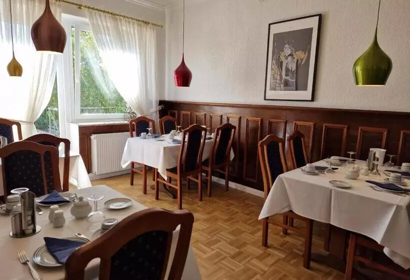 هتل Haus Bremen Garni