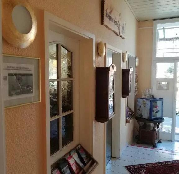 هتل Haus Bremen Garni