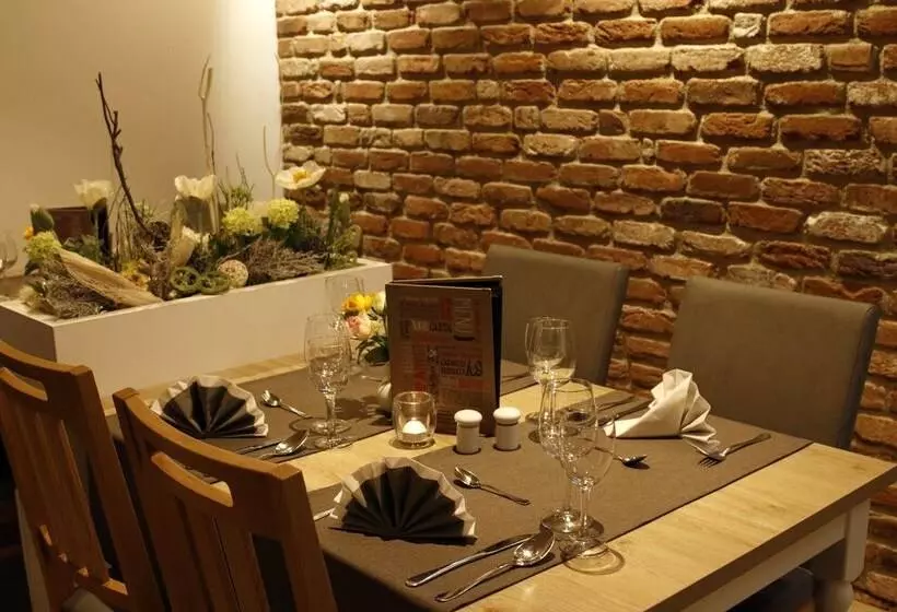 فندق Markischer Hof