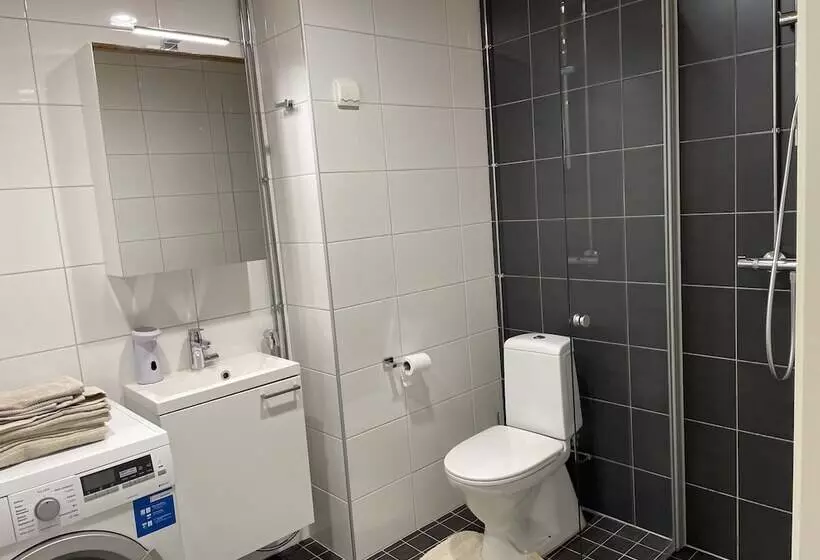 Immaculate 1 Bed Apartment In Tampere