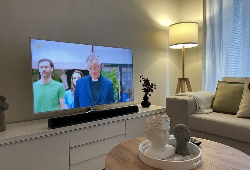Immaculate 1 Bed Apartment In Tampere