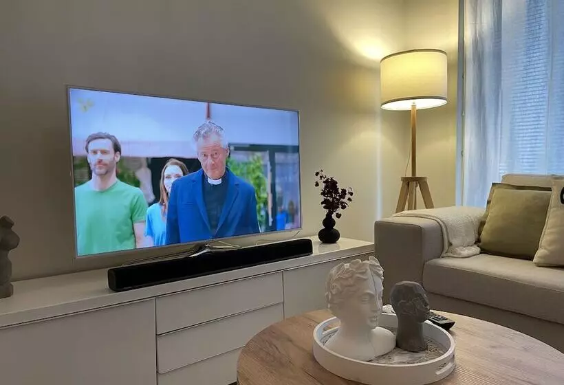 Immaculate 1 Bed Apartment In Tampere