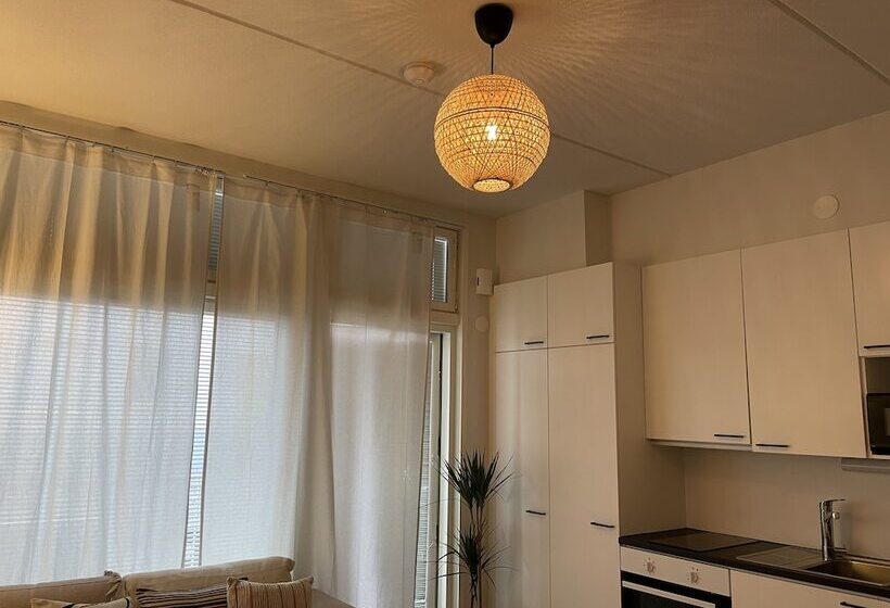 Immaculate 1 Bed Apartment In Tampere