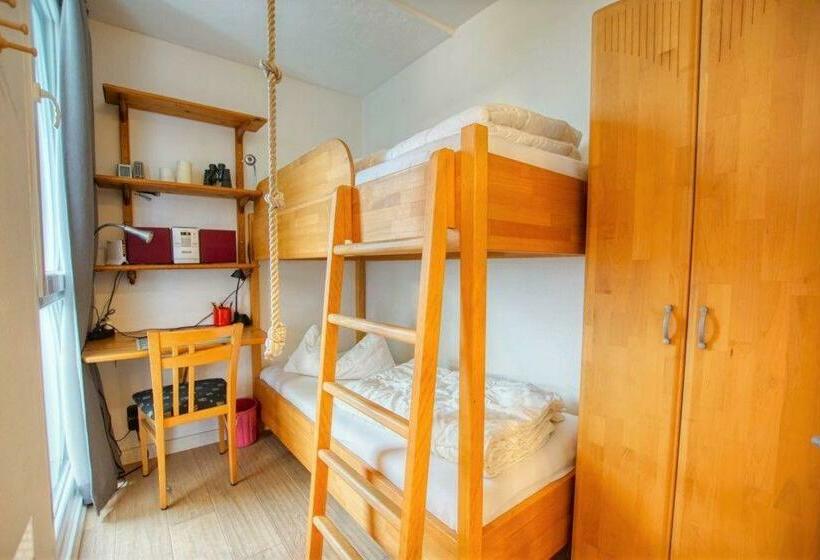 Ferienwohnung G 7 8 0g0708