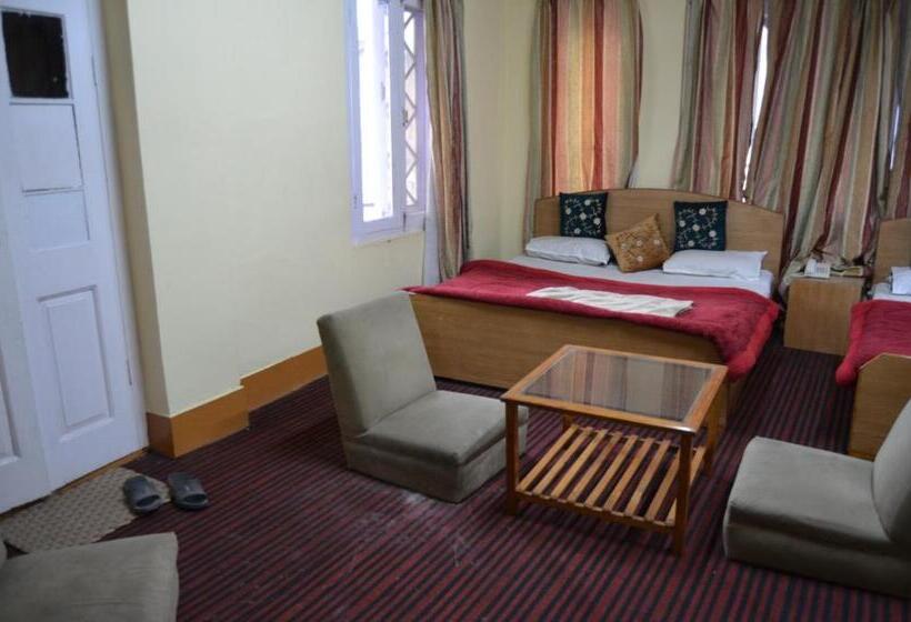 Hotelli Zippino Lal Chowk