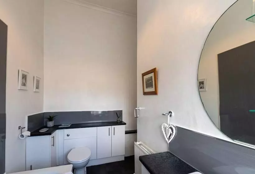 Balgownie   Beautiful Apartment Close To The Beach