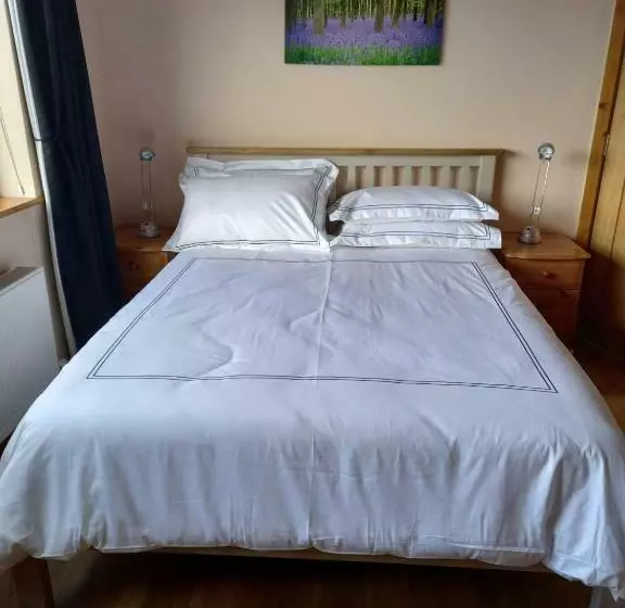 تختخواب و صبحانه Benbulben View F91yn96