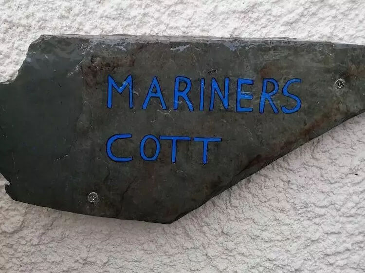 Cosy, Spacious 2 Bed Cottage In Watchet, Somerset
