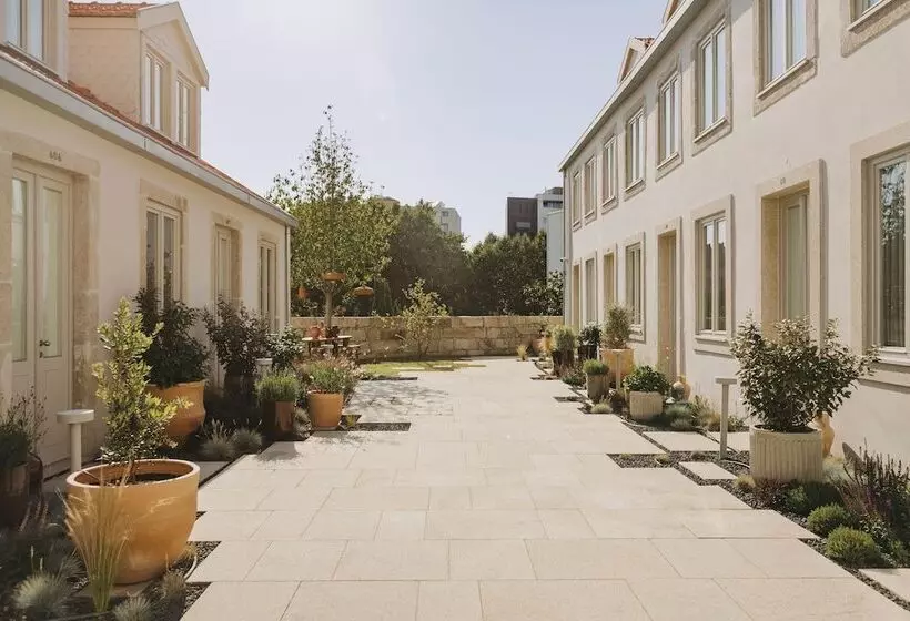 Village Aparthotel By Boa