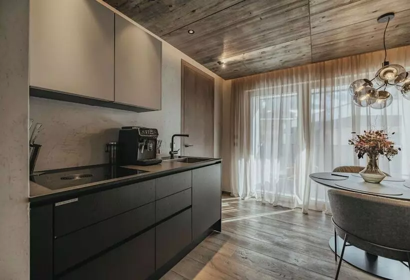 Black Eagle Luxury Appartements