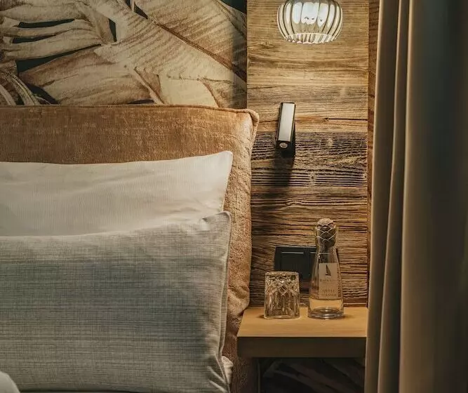 Black Eagle Luxury Appartements