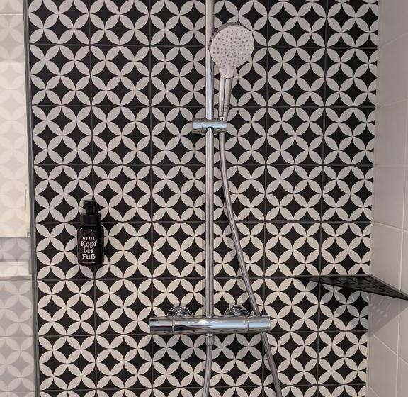 ホテル Weingut Bernard