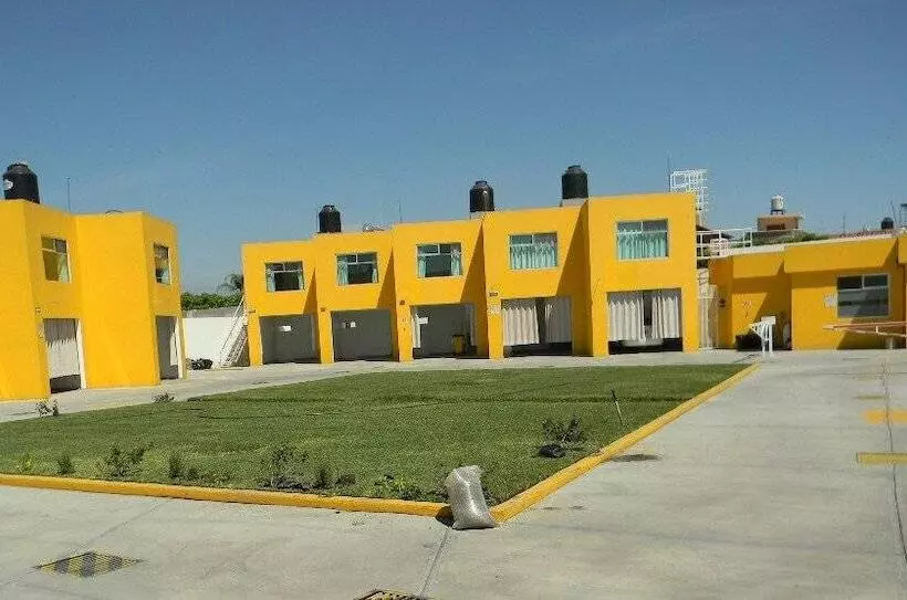 Hotelli Villa Esmeralda