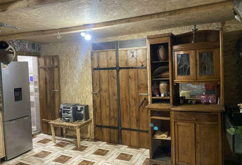 پانسیون Portak Guesthouse Near Sevan Lake