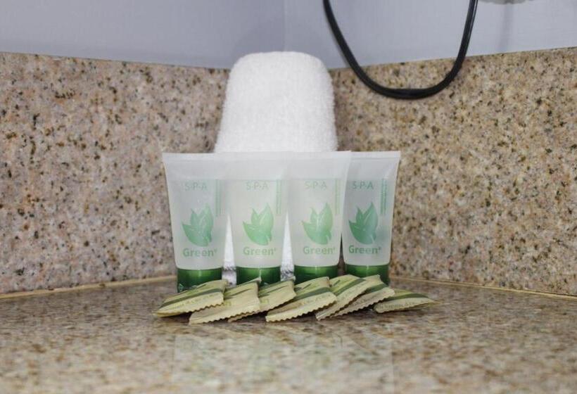 호텔 Erth Inn By Aga Maywood