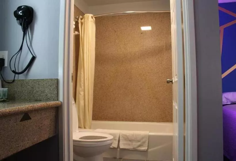 酒店 Erth Inn By Aga Maywood