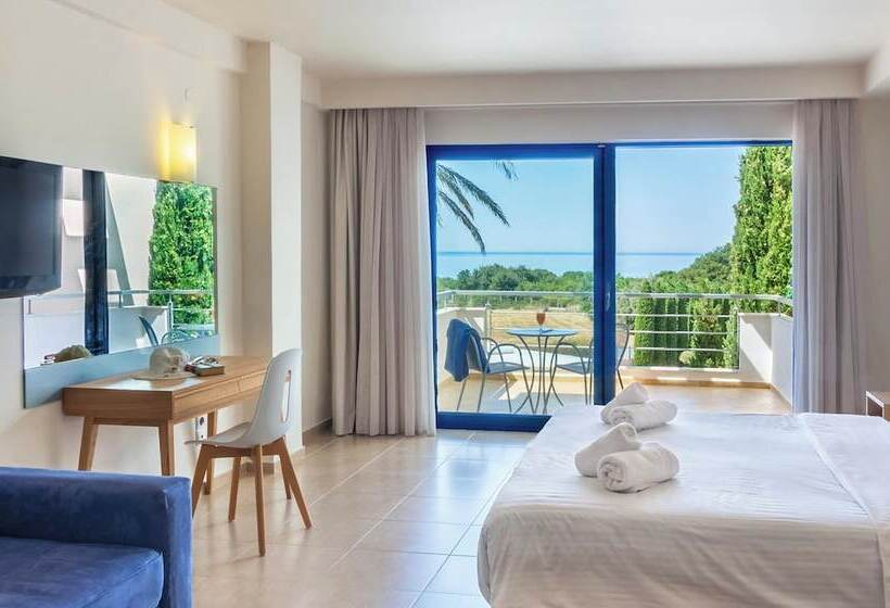 فندق Ionian Theoxenia