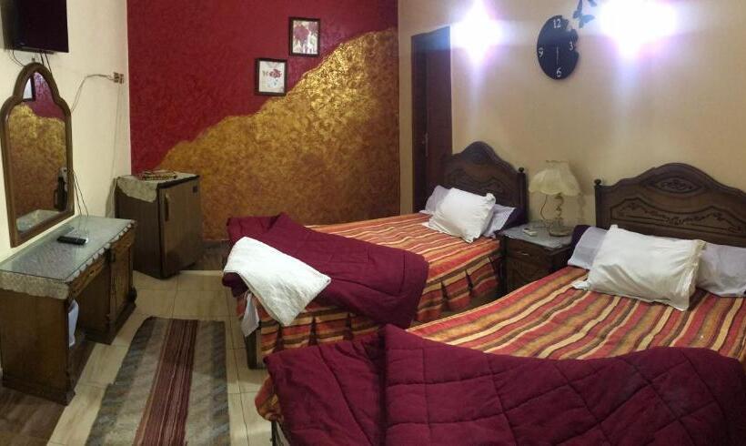 هتل Pharoah S Palace