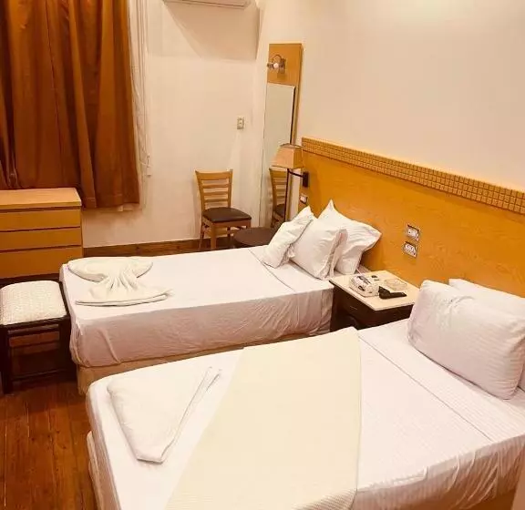 هتل Pharoah S Palace