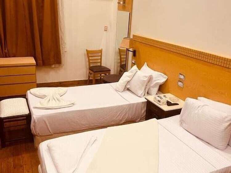 هتل Pharoah S Palace