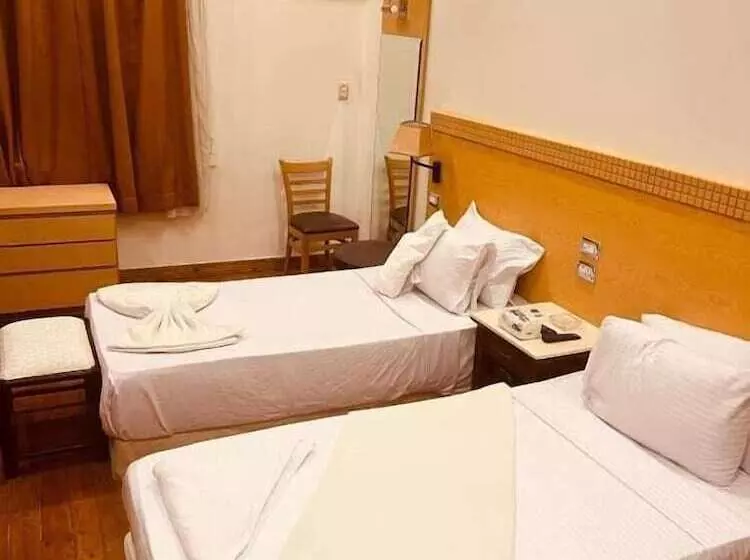 هتل Pharoah S Palace