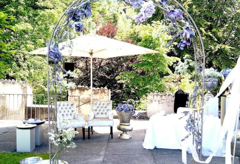 Отель Schloss Wartensee