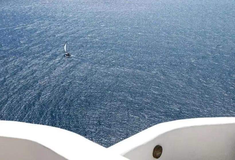 هتل Spitia Santorini Villa Collection