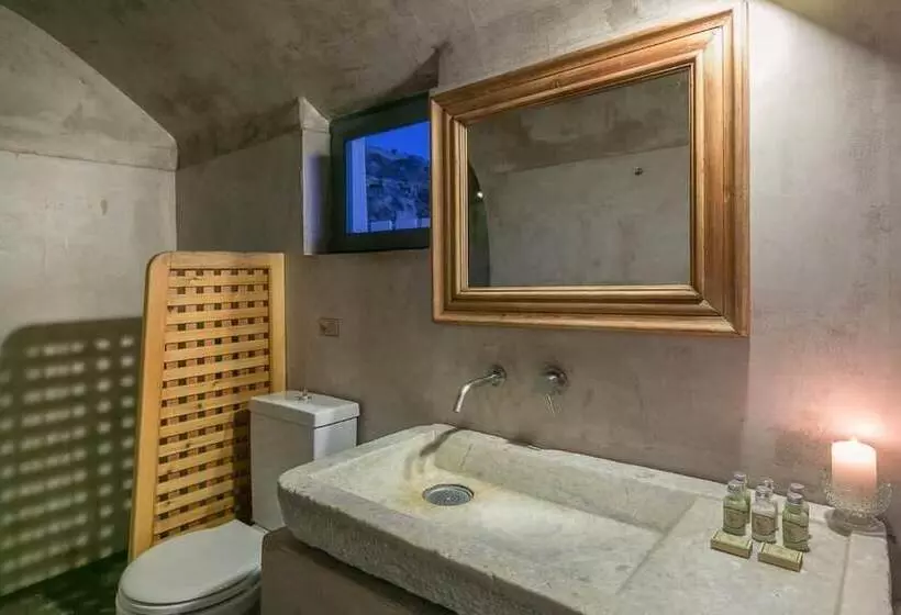 هتل Spitia Santorini Villa Collection