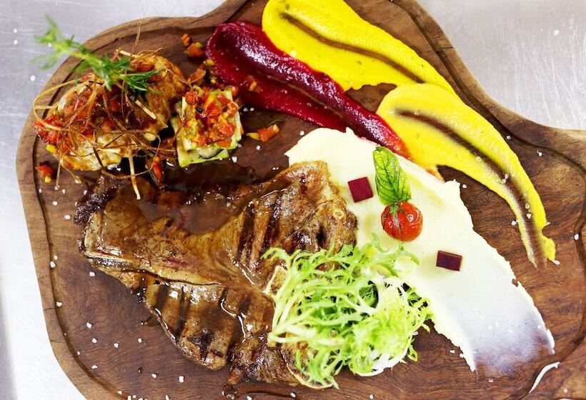 The Pinehill Hotel & Suites