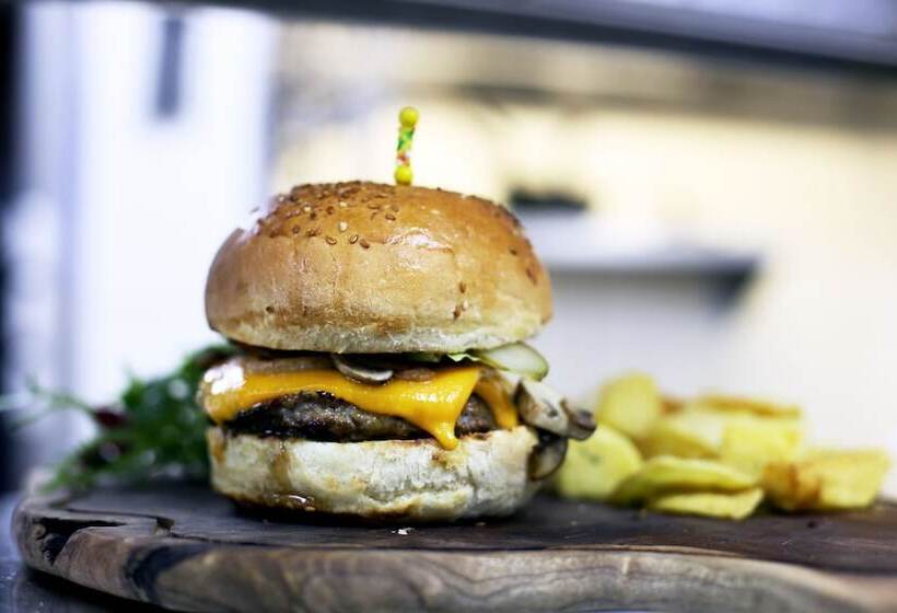 The Pinehill Hotel & Suites