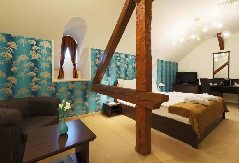 إقامة Ipoly  Boutique Rooms & Suites