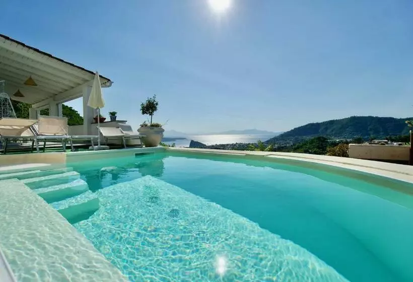 Aamiaismajoitus (B&B) Relais Villa Ettore