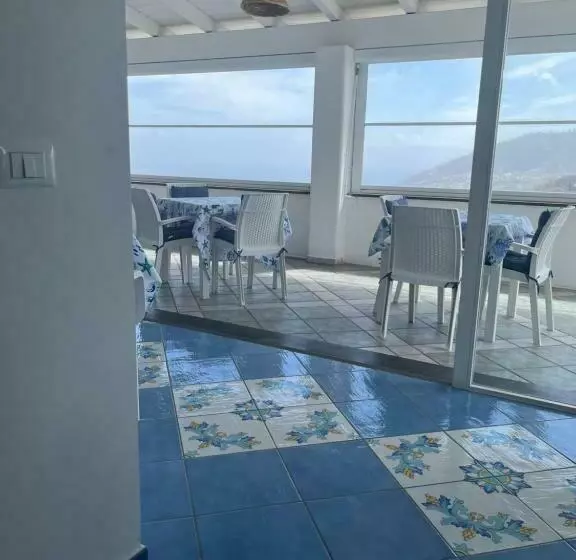 Aamiaismajoitus (B&B) Relais Villa Ettore