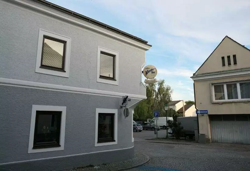 Hotelli Mediterraneo