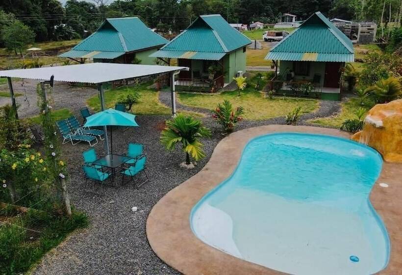 پانسیون Chongos Place