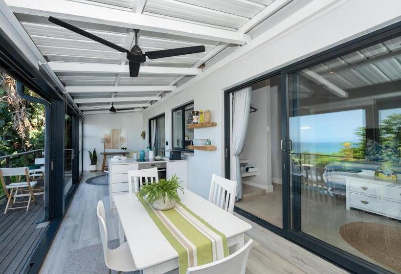 פנסיון The Beach Bungalow