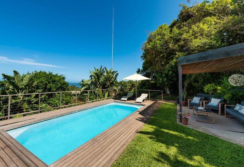 פנסיון The Beach Bungalow