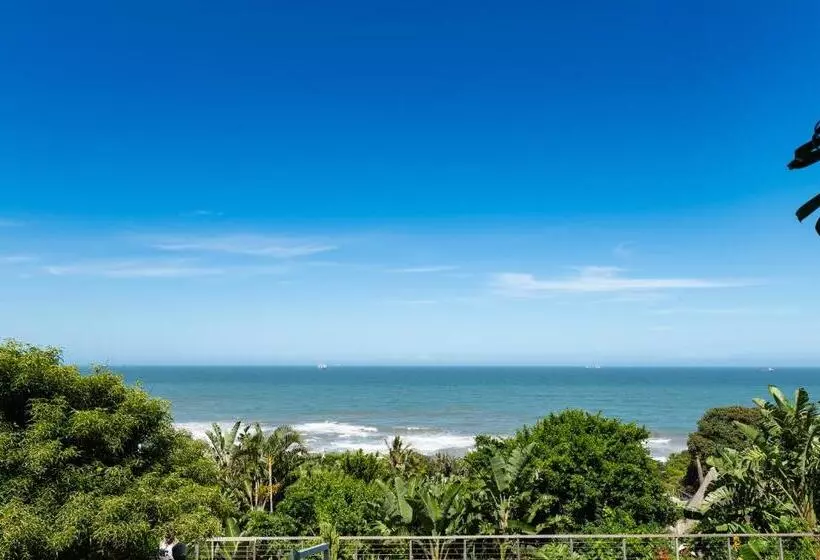 ペンション The Beach Bungalow