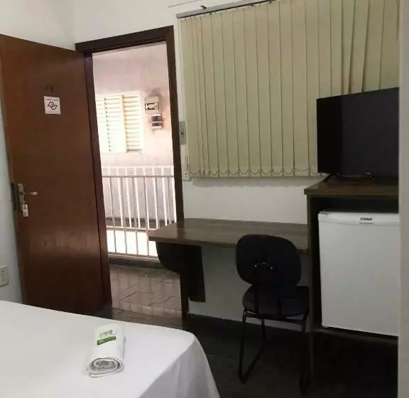 ホテル Bela Vista Nova Odessa