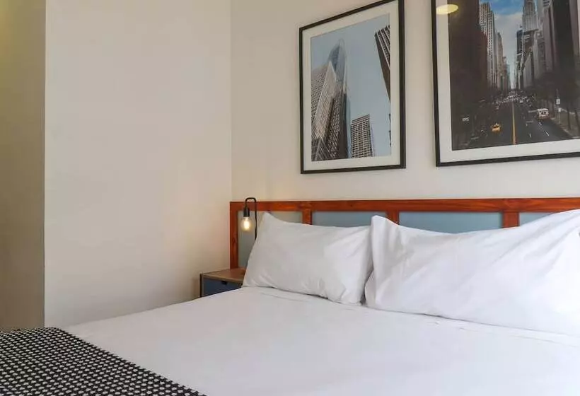 Bright 2br Duplex In Miraflores