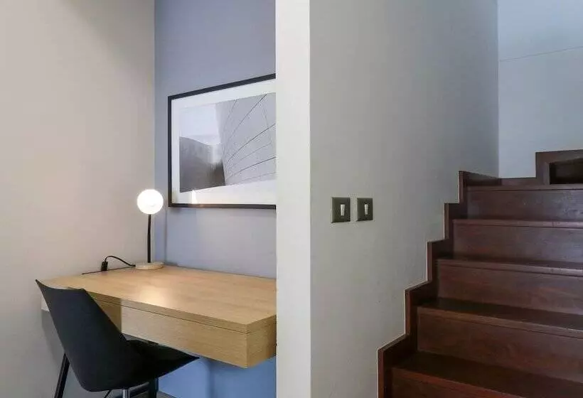 Bright 2br Duplex In Miraflores