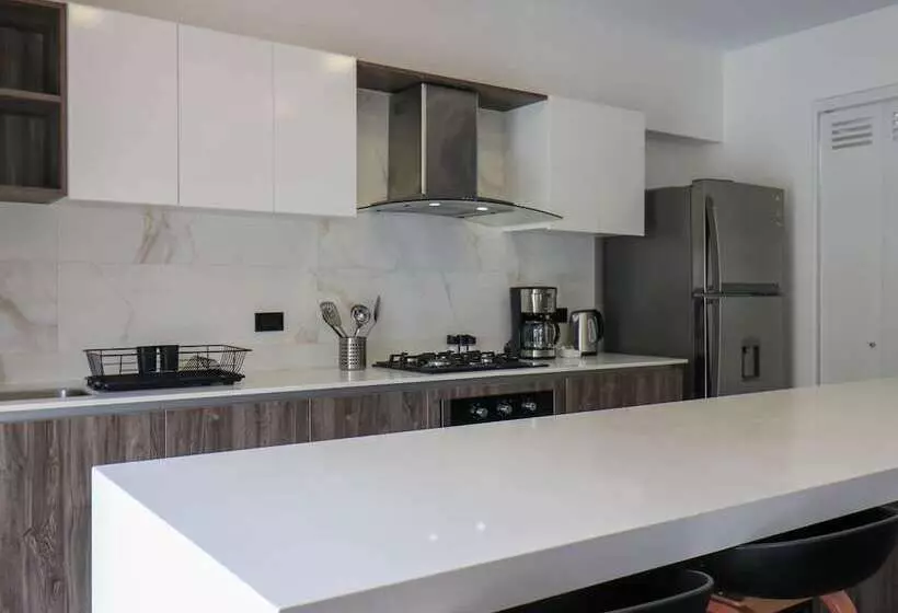 Bright 2br Duplex In Miraflores