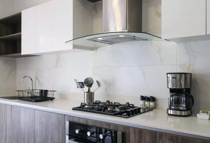 Bright 2br Duplex In Miraflores